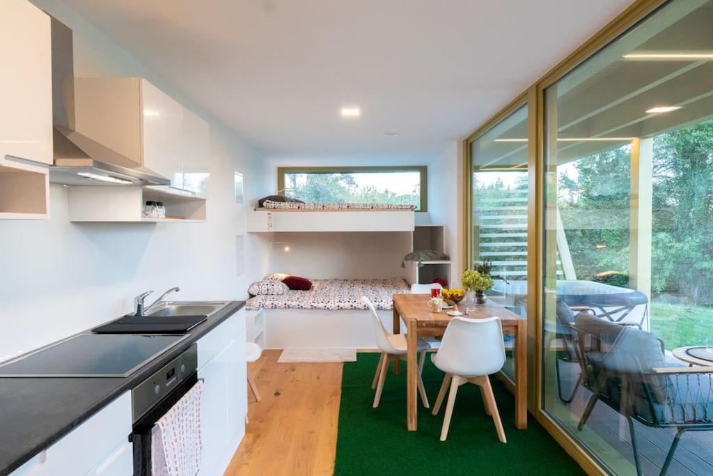 Holiday House Hona Lux Velike Lasce Zewnętrze zdjęcie