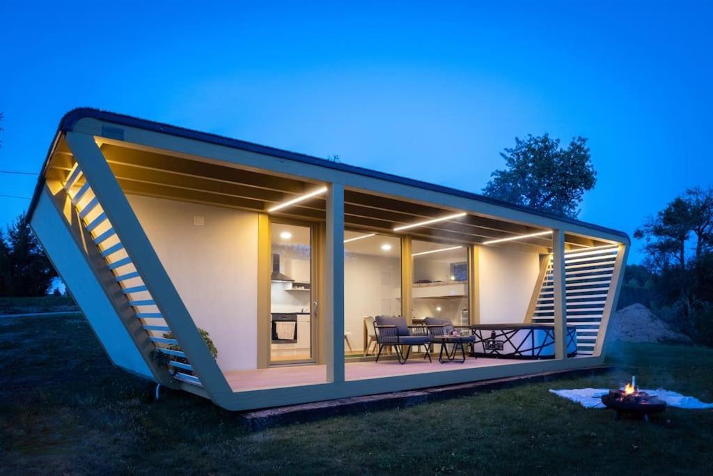Holiday House Hona Lux Velike Lasce Zewnętrze zdjęcie