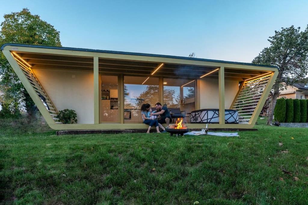Holiday House Hona Lux Velike Lasce Zewnętrze zdjęcie