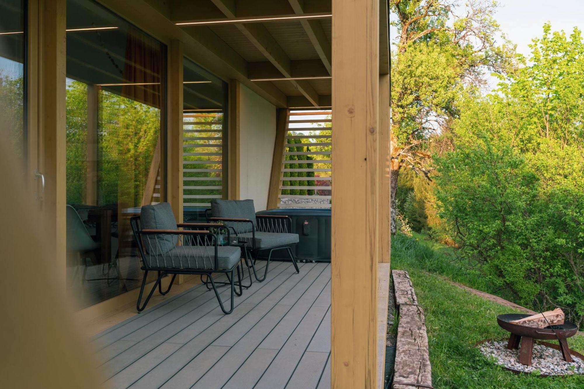 Holiday House Hona Lux Velike Lasce Zewnętrze zdjęcie