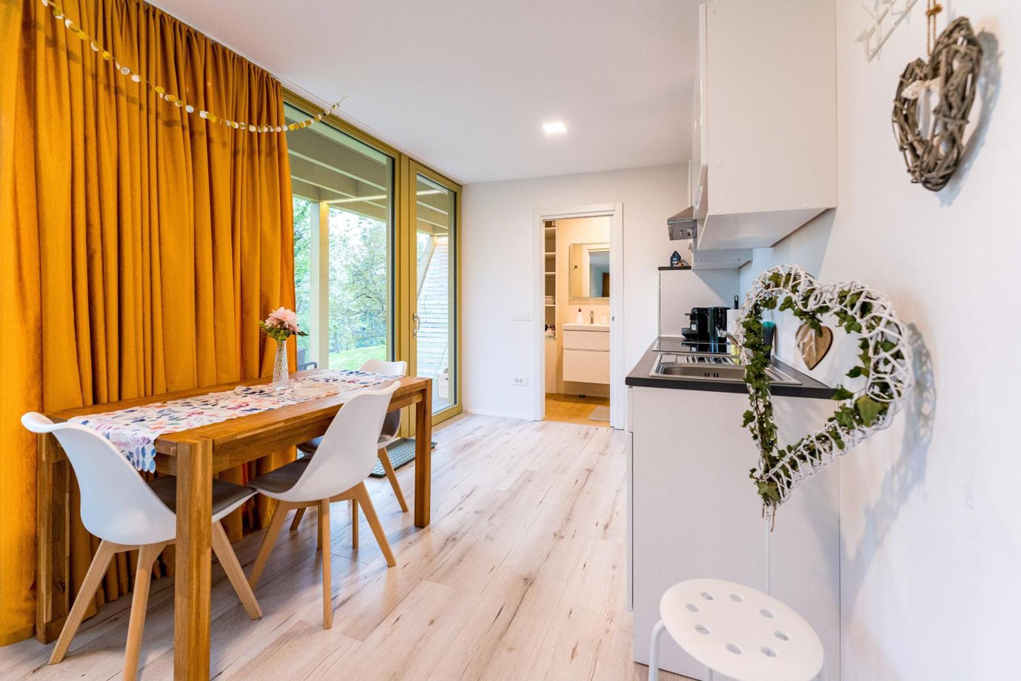 Holiday House Hona Lux Velike Lasce Zewnętrze zdjęcie