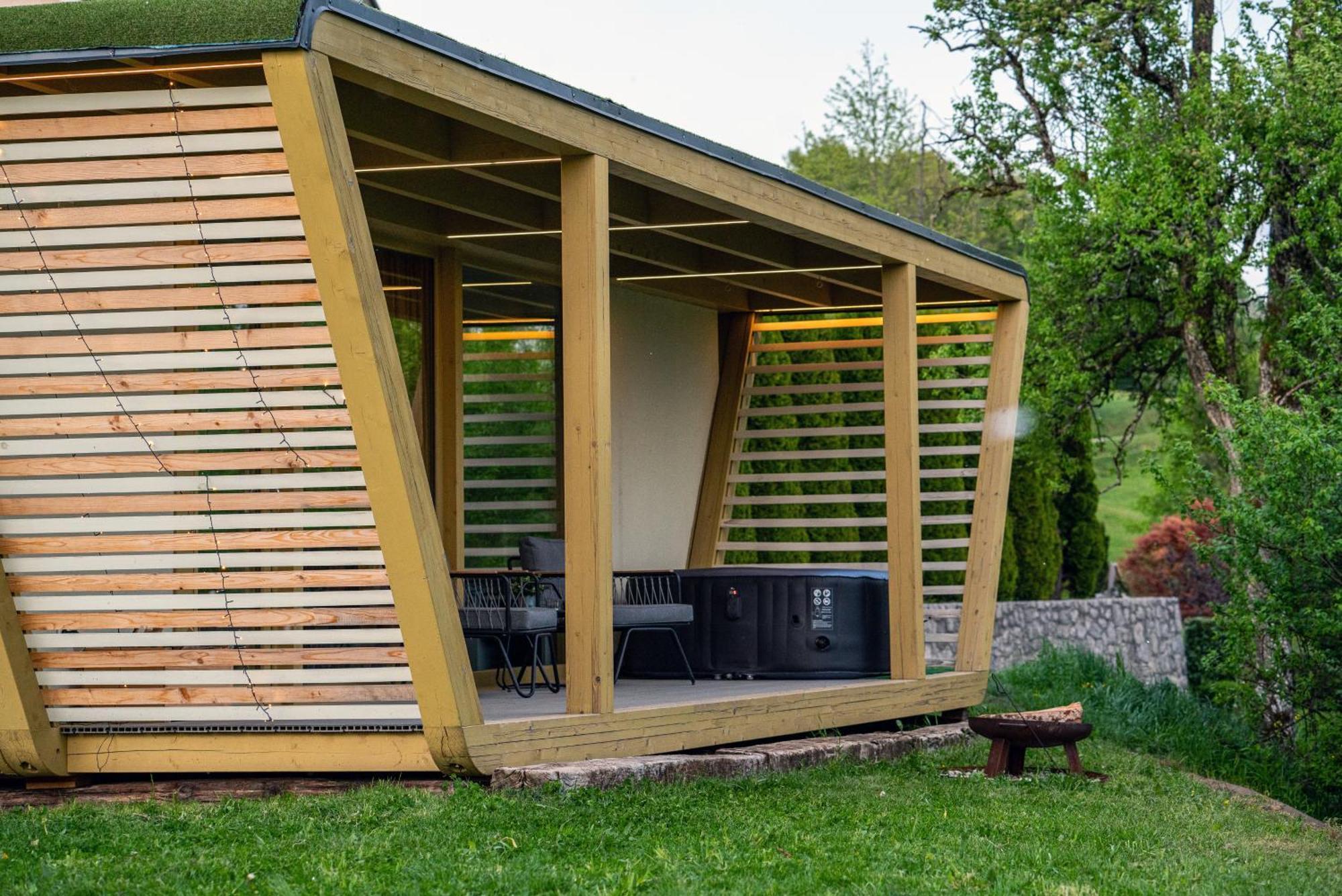 Holiday House Hona Lux Velike Lasce Zewnętrze zdjęcie